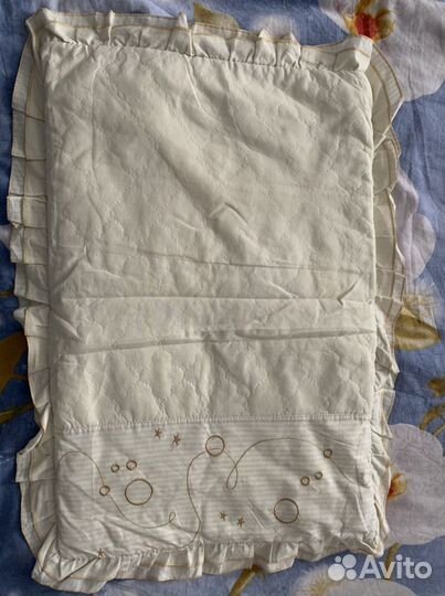 Комплект в кроватку (бортики и одеяло)