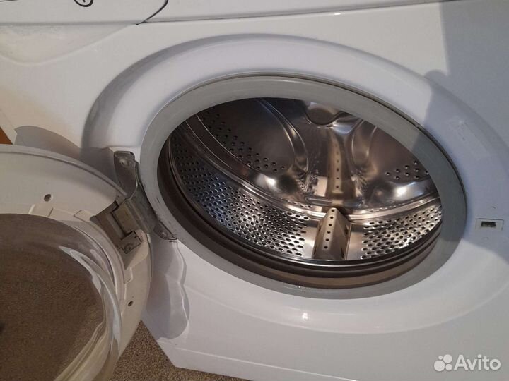 Узкий Индезит 4кг глубина 33см Рабочий Гарантия