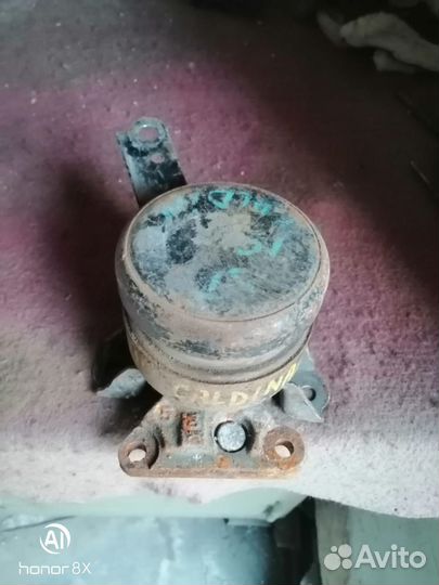 Подушка двигателя Toyota Caldina