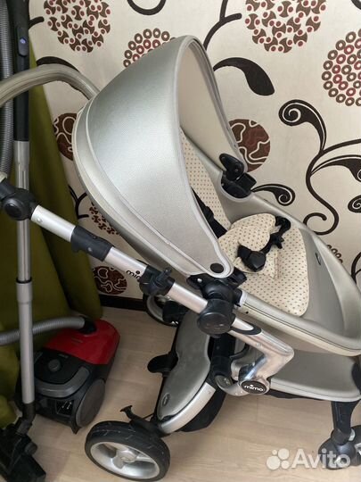 Продам детскую коляску Mima
