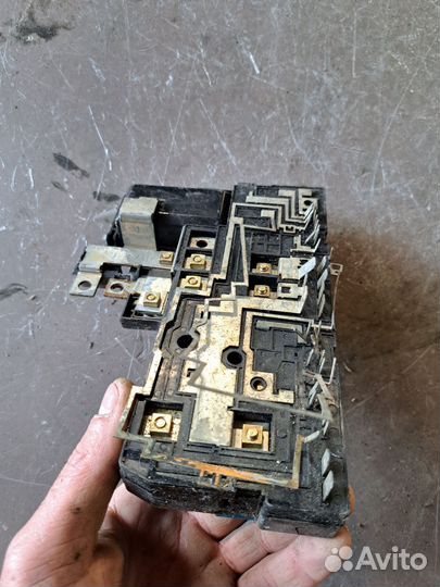 Блок предохранителей Honda Inspire