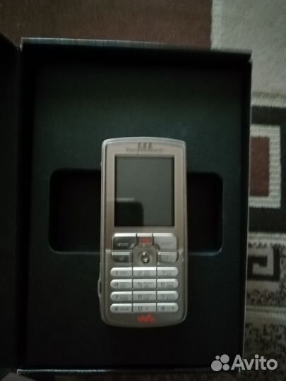 Sony Ericsson W700i