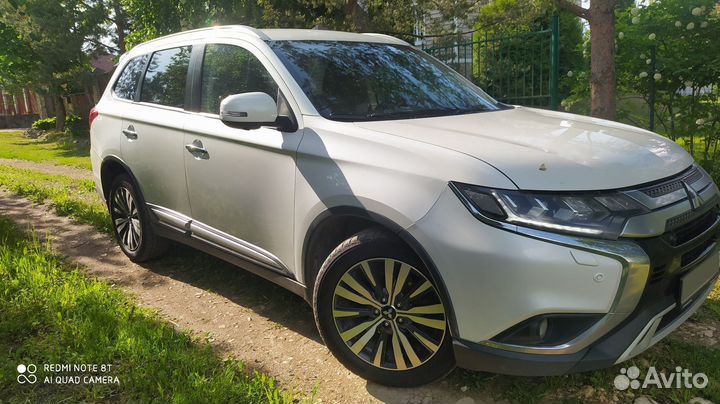 Mitsubishi Outlander 2.4 CVT, 2018, 146 800 км