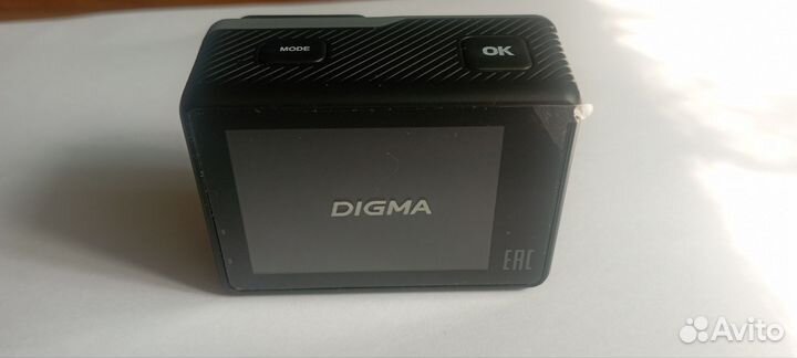 Digma Dicam 870