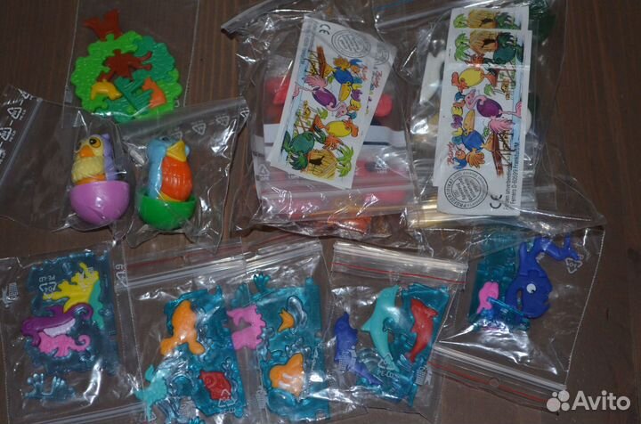 Для Олеси игрушки киндер