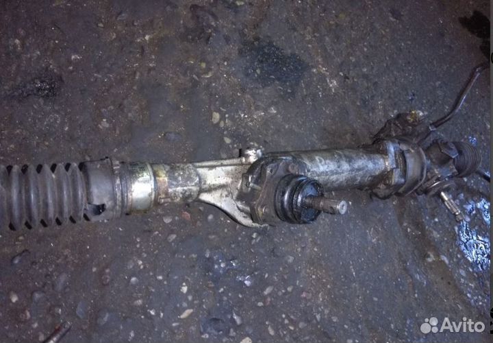 Toyota Previa 1997 рулевая рейка