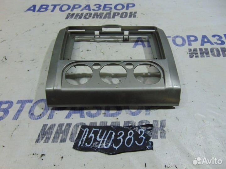 Рамка магнитолы Ford Focus 2 DA 2005-2008