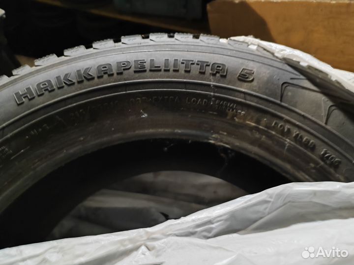 Nokian Tyres Hakkapeliitta 5 215/65 R16 102T