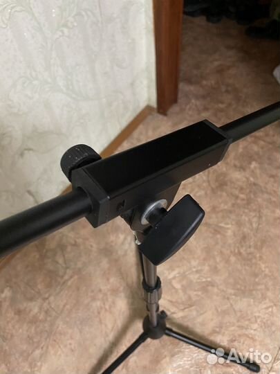 Стойка для микрофона stagg