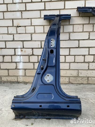 Стойка кузова центральная Hyundai Sonata EF