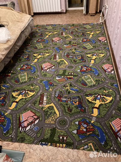 Продам ковролин для детской