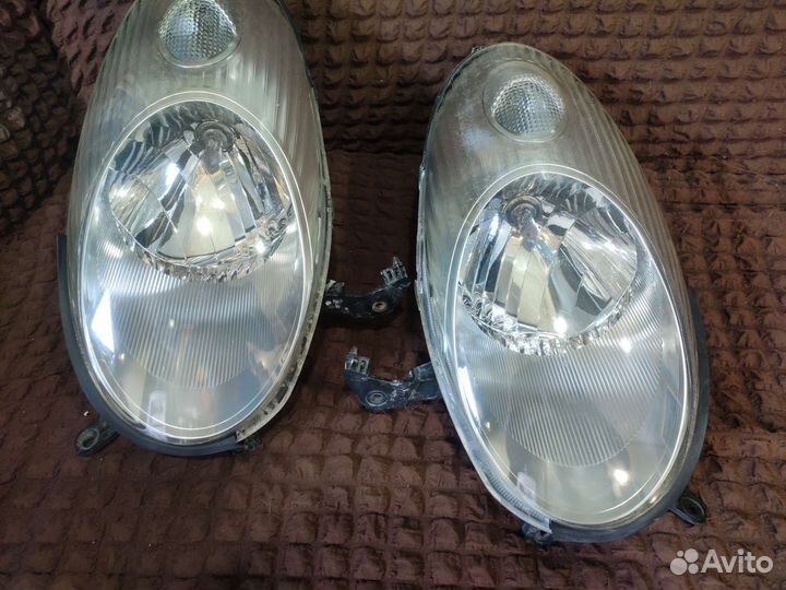 Фары nissan march k12