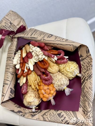 Мужской съедобный букет /корзина для мужчин