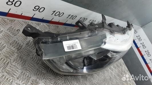 Фара левая nissan qashqai J11 (DEA17MR01)