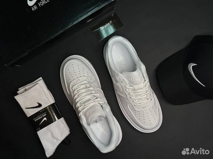 Кроссовки Nike Air Force 1 Low 