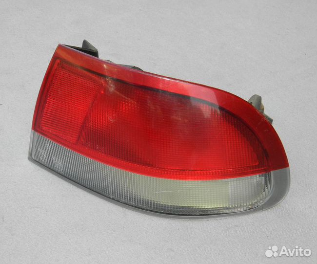 Фонарь правый Mazda 626 GE stanley