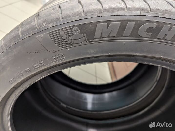 Michelin Pilot Sport 4 S 285/40 R23