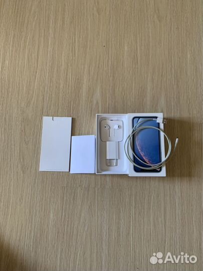 iPhone xr 64gb