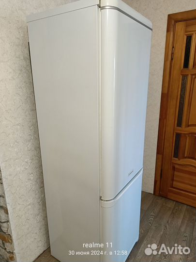 Холодильник hotpoint ariston