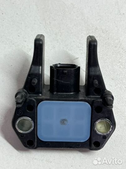 Датчик удара передний Toyota Land Cruiser prado