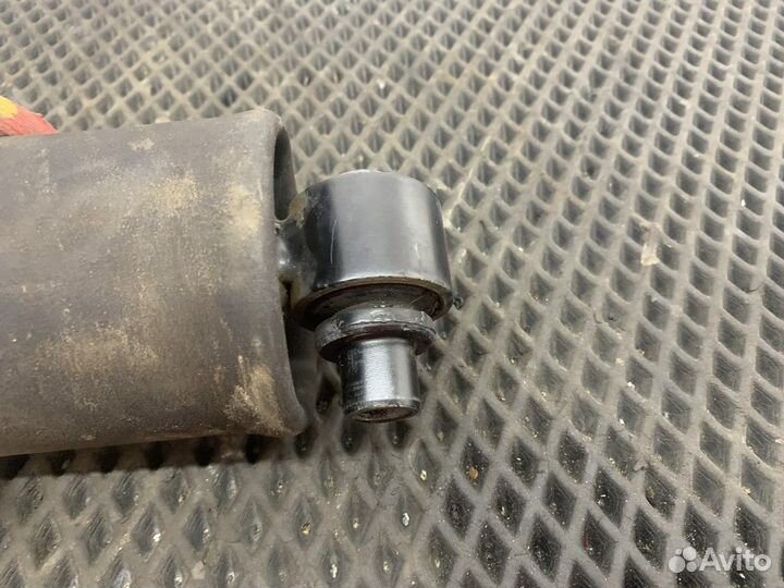 Амортизатор кабины передний