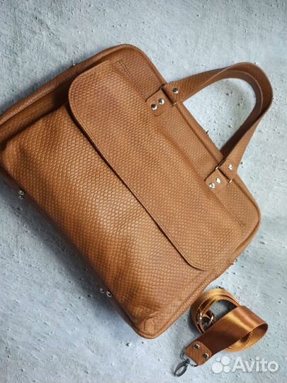 Кожаная сумка для ноутбука, новая