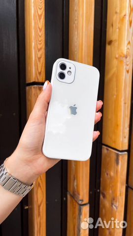 Чехол на iPhone стеклянный с квадратными гранями