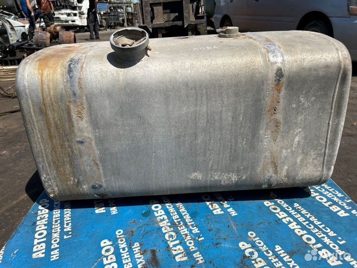 Бензобак. Howo Zz3257M3247W грузовой-самосвал