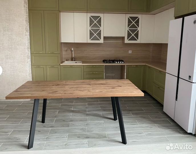 Стол Борг-140 Дуб Веллингтон/черный