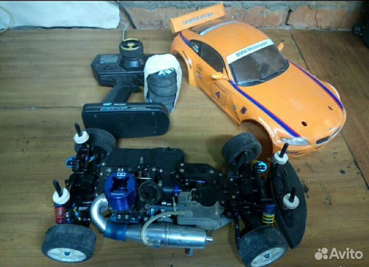 Машина на радиоуправлении с двс