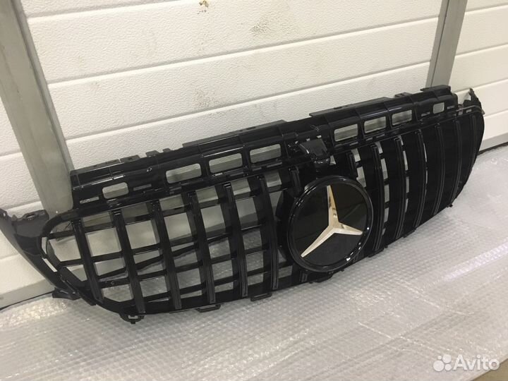 Решетка GT Mercedes E-klass W 213 Black