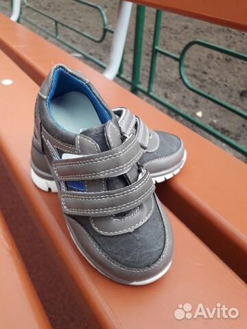 Полуботинки(кроссовки) новые 23-24р