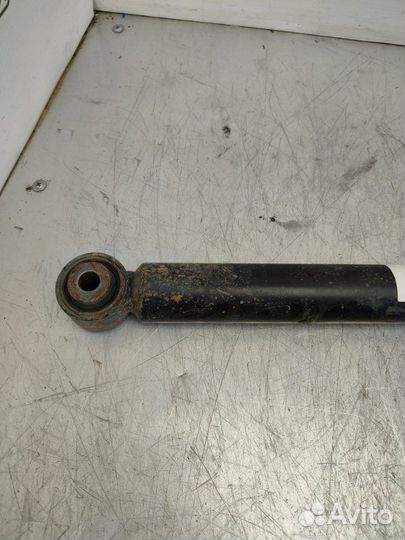 Стойка задняя правая Honda Civic 4D седан 1.8 Л