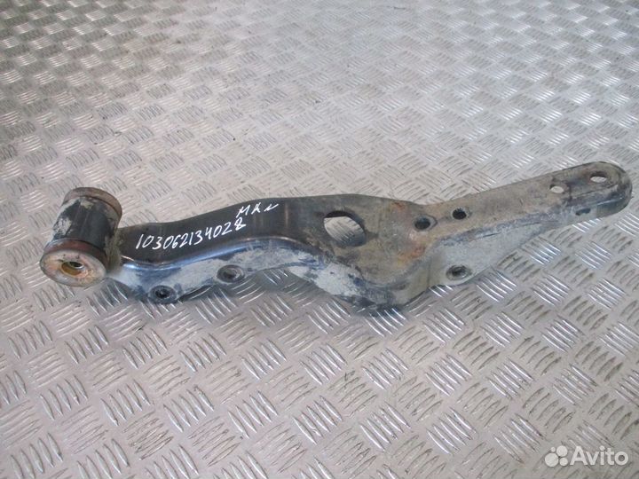 Кронштейн замка кабины MAN 85417016001