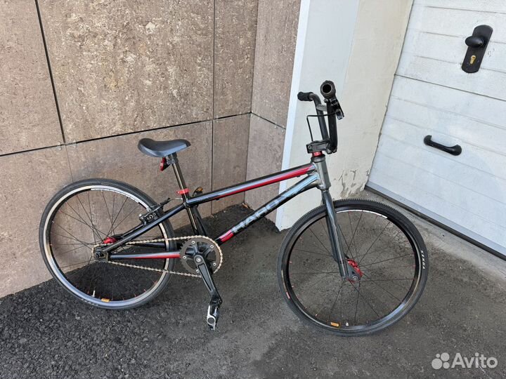 Велосипед haro