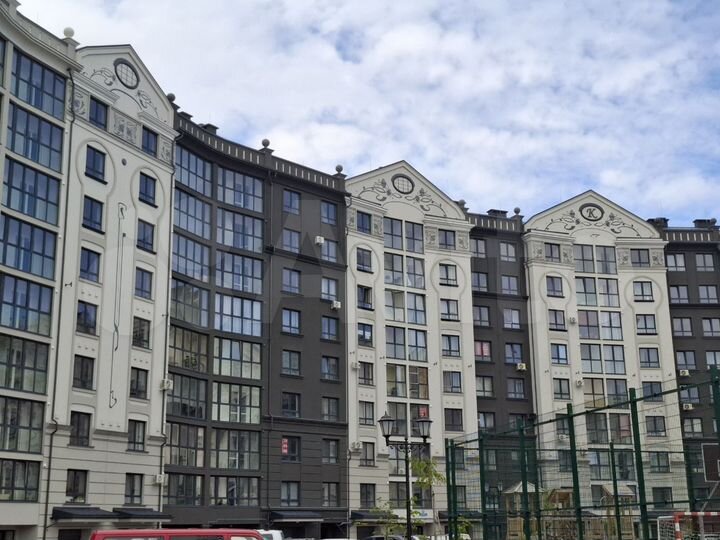 3-к. квартира, 81,3 м², 4/9 эт.