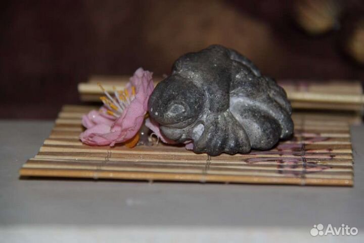 Каменная Лягушка нэцкэ Жаба Царевна