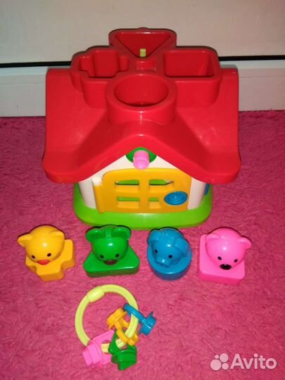 Игрушка-сортер домик