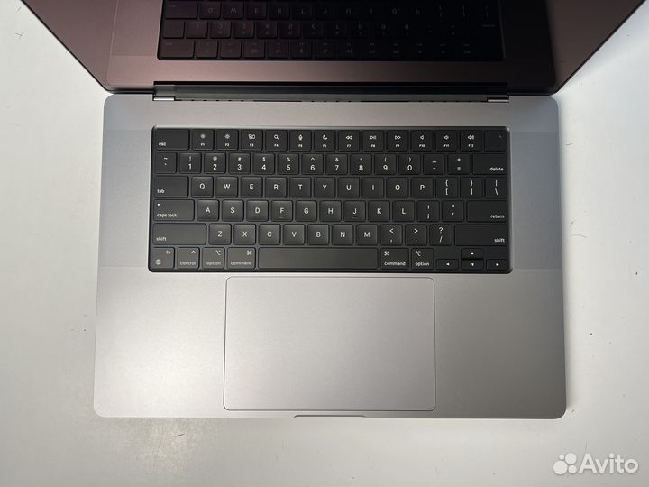 MacBook Pro 16 2023 M2 Pro 512Gb Новый, 23 цикла