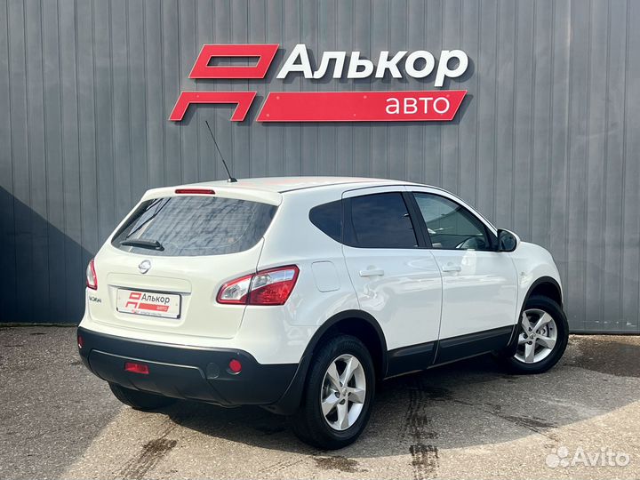 Nissan Qashqai 1.6 CVT, 2012, 131 935 км