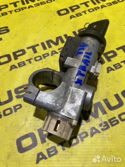 Замок зажигания Nissan X Trail T30