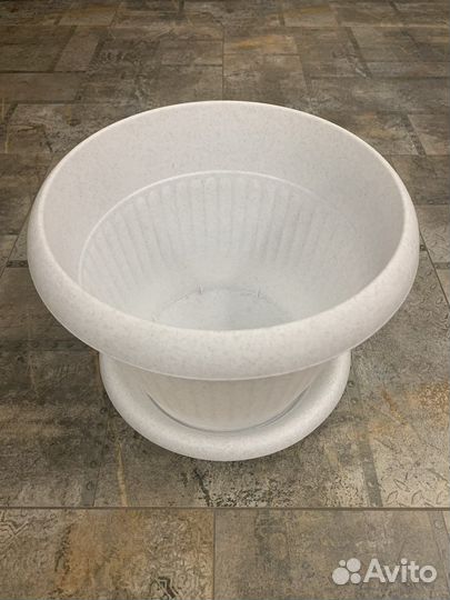 Горшок для цветов, новый, с поддоном, 11 л