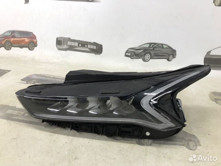 Фара левая Kia K5 DL3