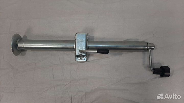 Стойка опорная винтовая