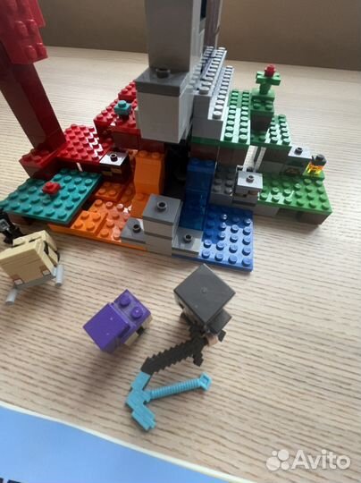 Lego Minecraft 21172 Разрушенный портал
