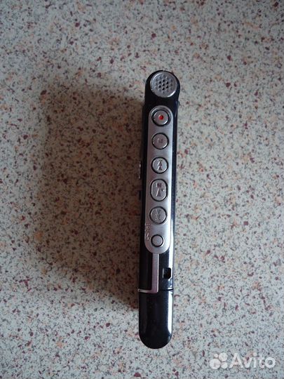 Цифровой диктофон sony ICD-UX80