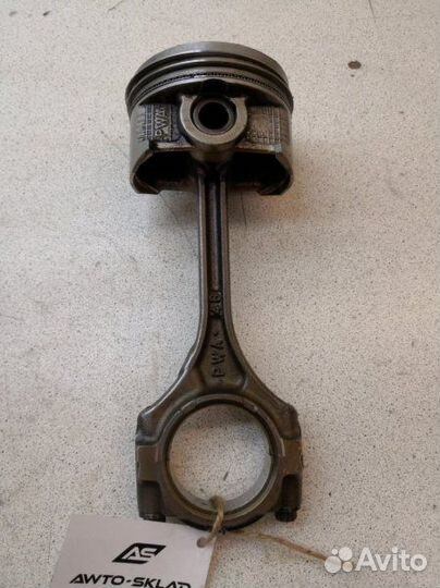 Поршень с шатуном Honda Fit GD2 L13A