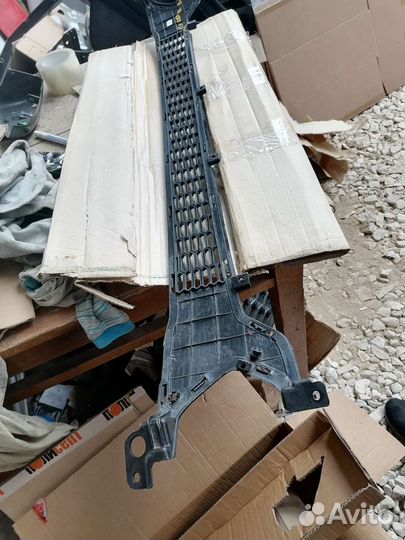 Решетка бампера передняя Kia Ceed JD 2012-2018