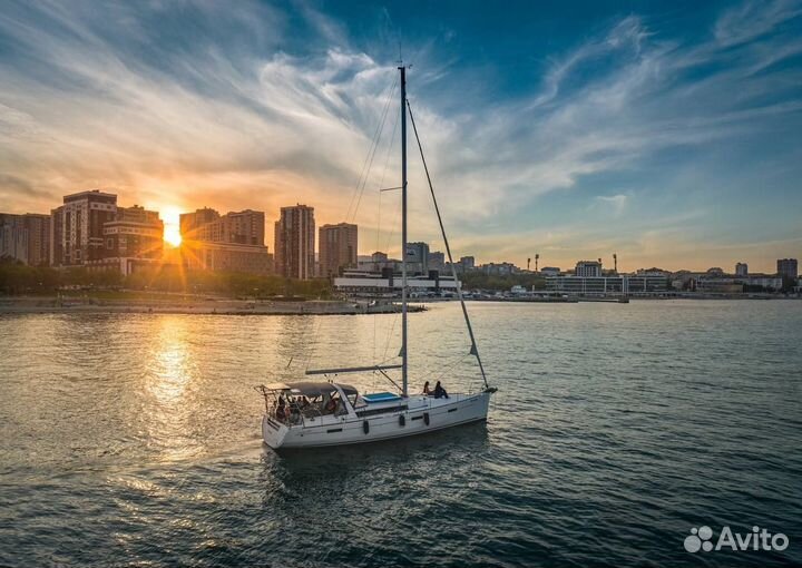 Тур на яхте, морские прогулки. Bounty от 2х ч