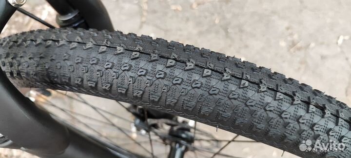 Велосипед с уникальной рамой,лёгкий